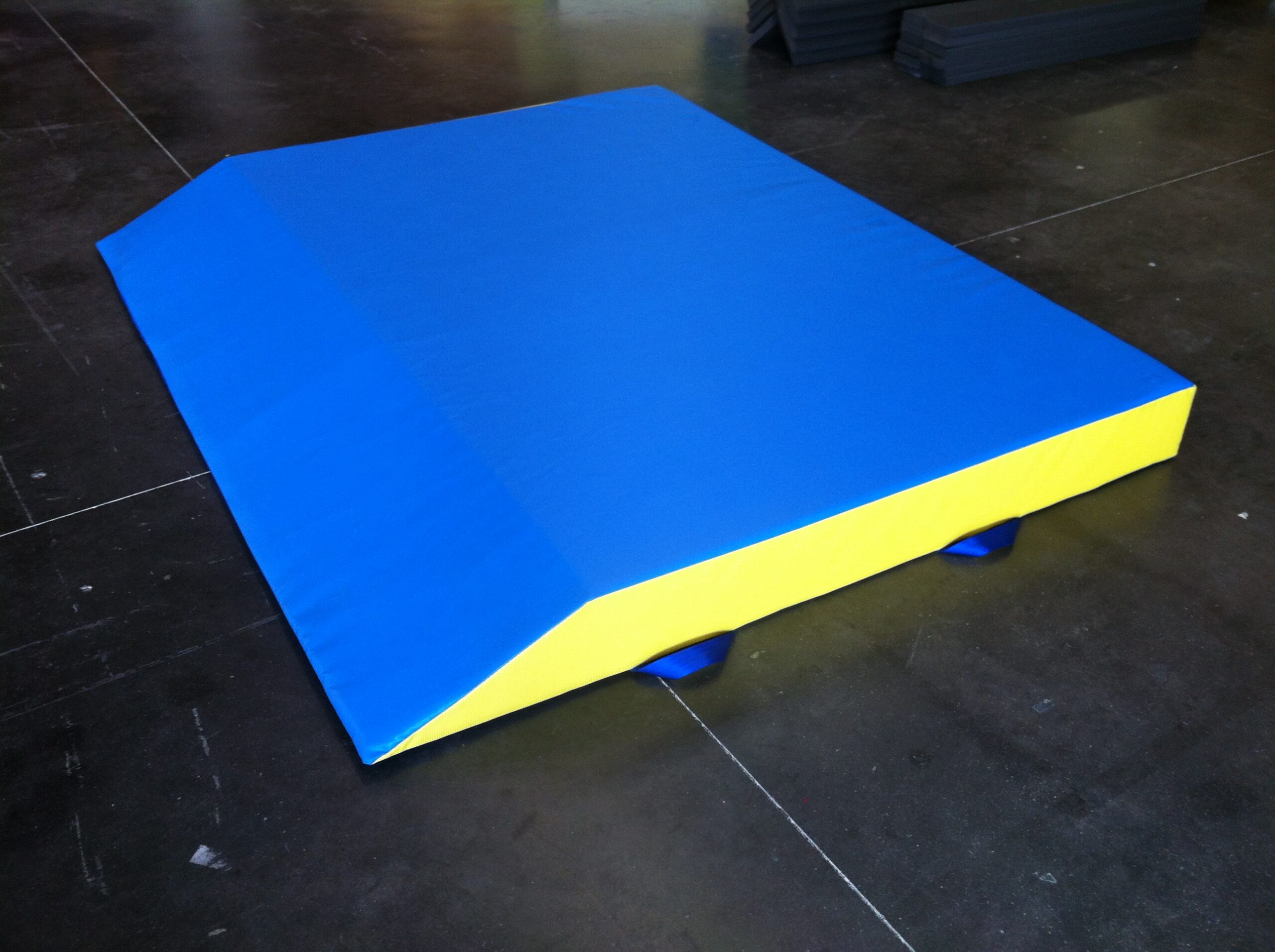 Tapis de Réception Biseauté - 240 x 200 x 20 cm