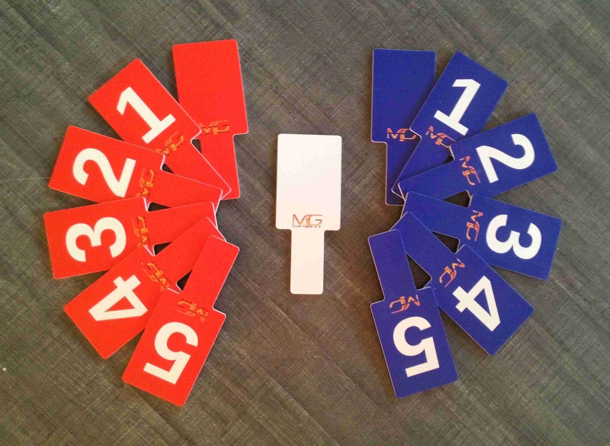 Palettes d'arbitrage pour la lutte - Le jeu de 13